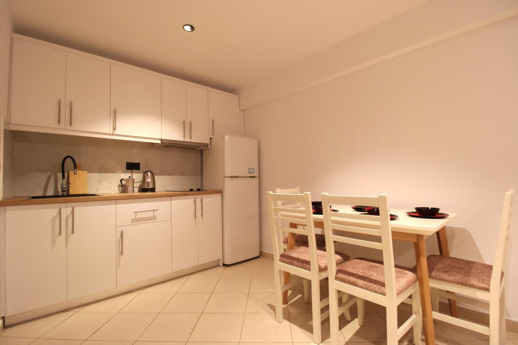 Aparthotel Melina'S Seaside Retreat Ksamil Zewnętrze zdjęcie