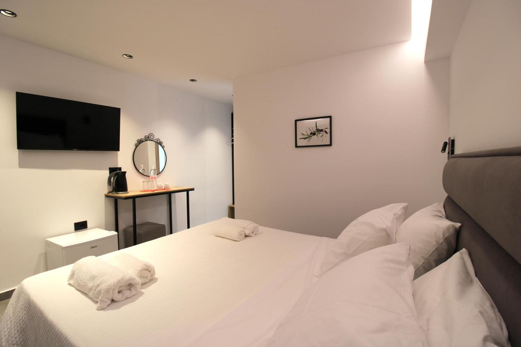 Aparthotel Melina'S Seaside Retreat Ksamil Zewnętrze zdjęcie