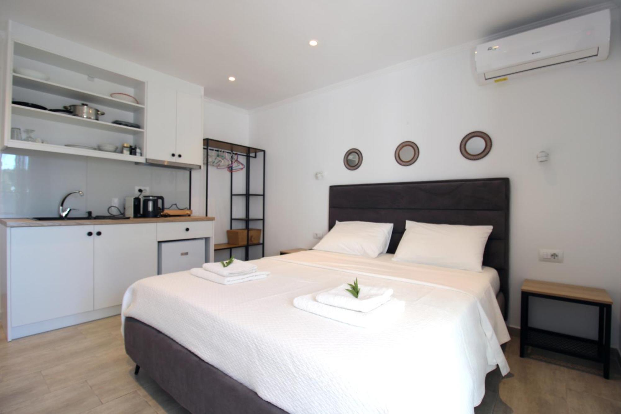 Aparthotel Melina'S Seaside Retreat Ksamil Zewnętrze zdjęcie